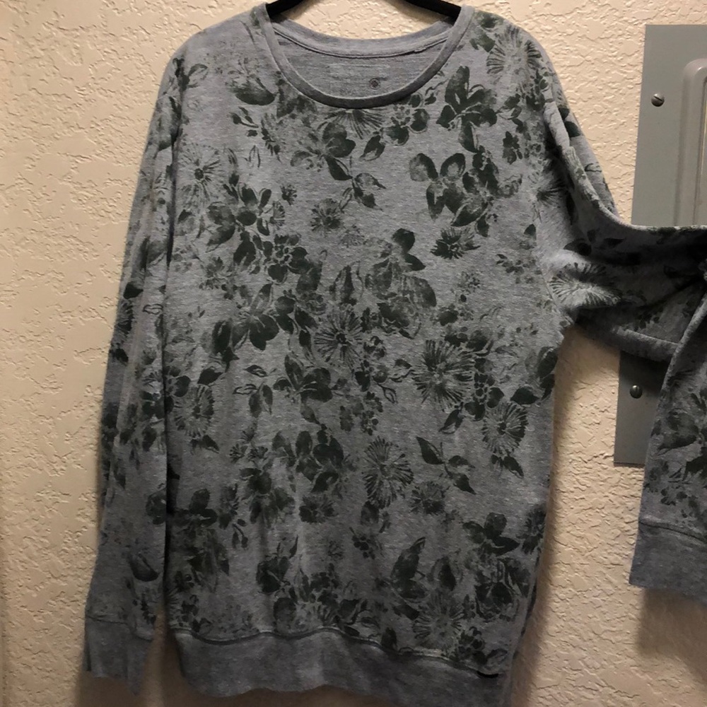 grey and green longsleeve